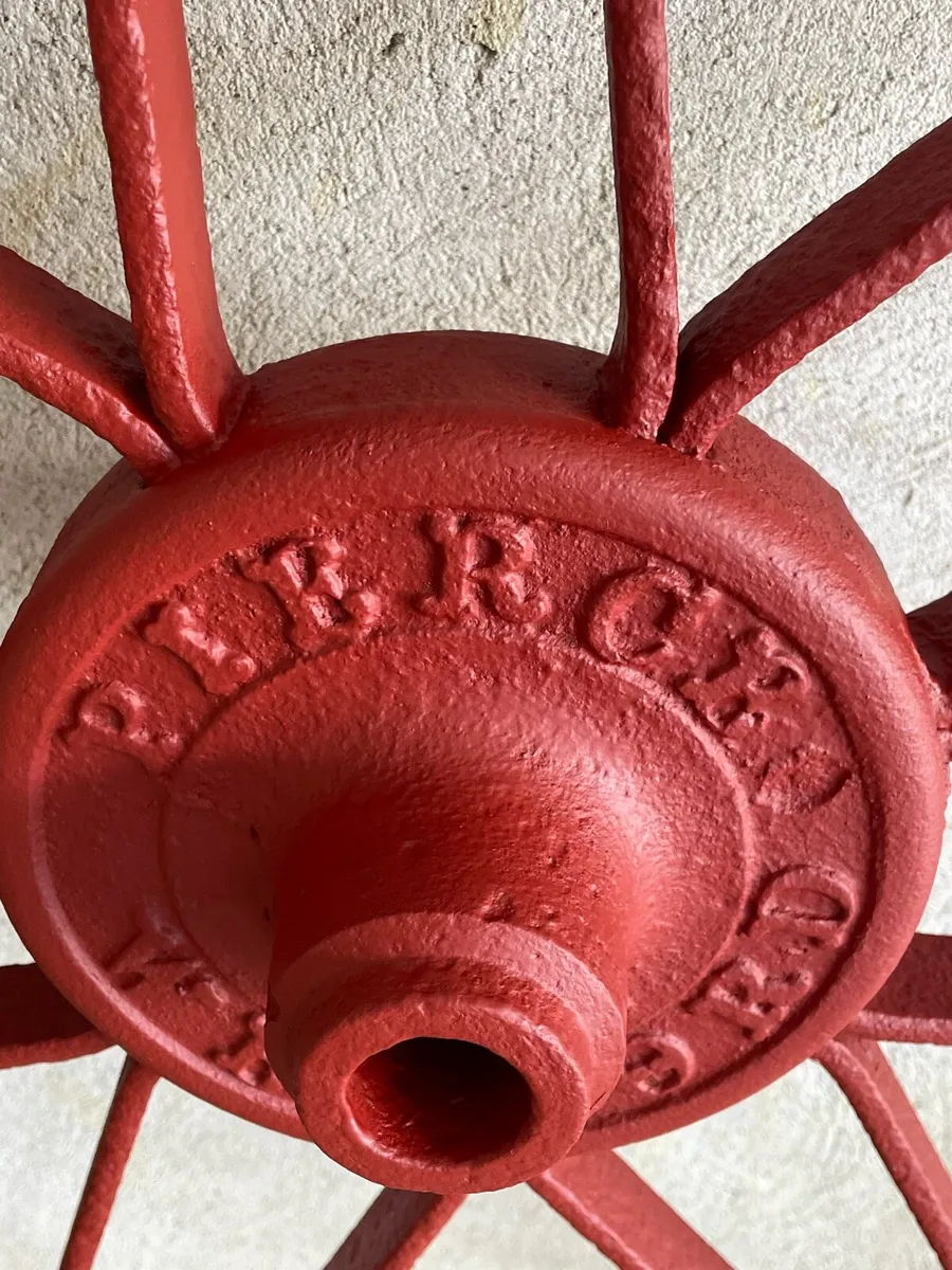 Pierce iron Wheel - Image 2