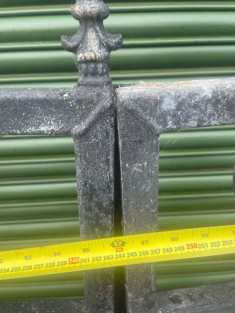 16 ft gates - Image 3
