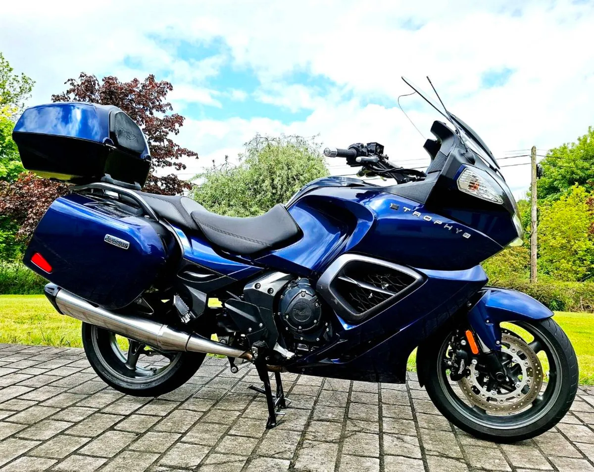 Triumph Trophy 1200 SE - Image 3