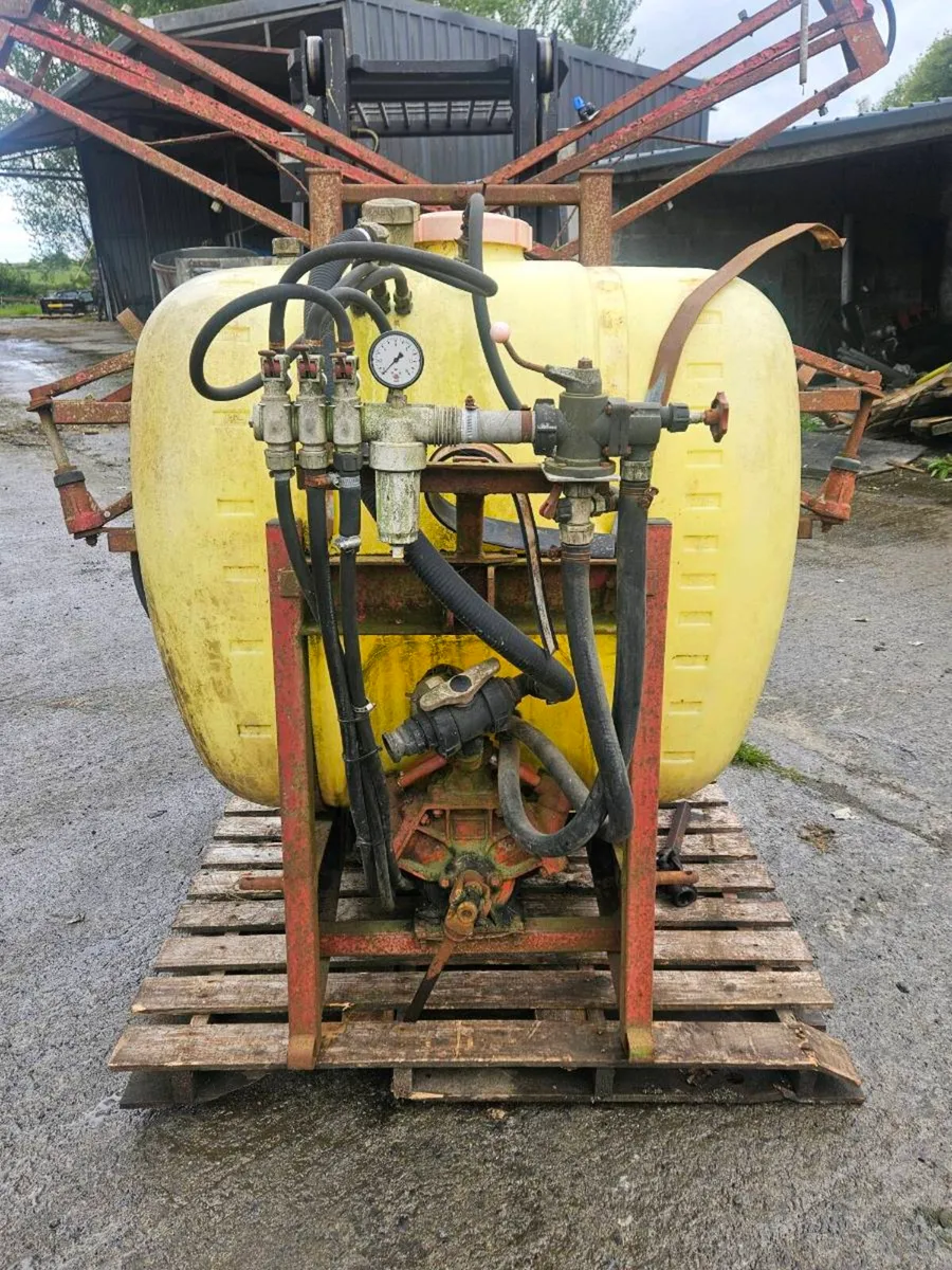 Hardi sprayer