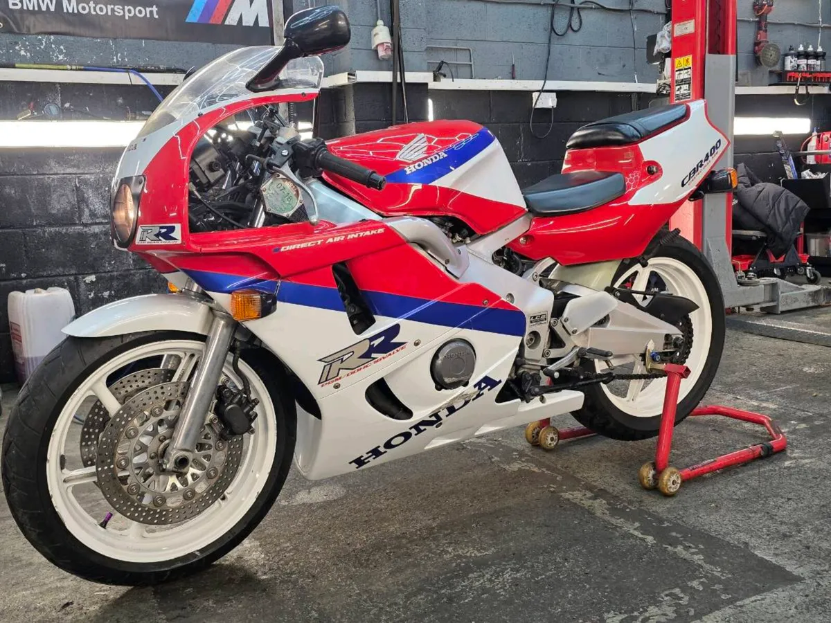 CBR 400RR NC29 Baby Blade - Image 3