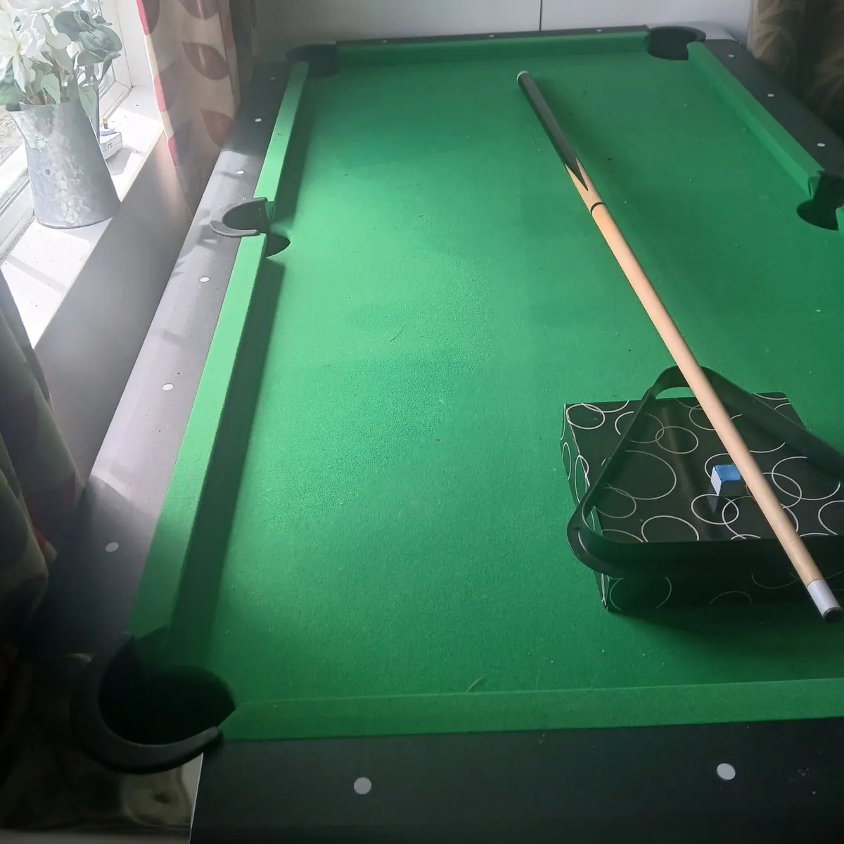pool table - Image 1