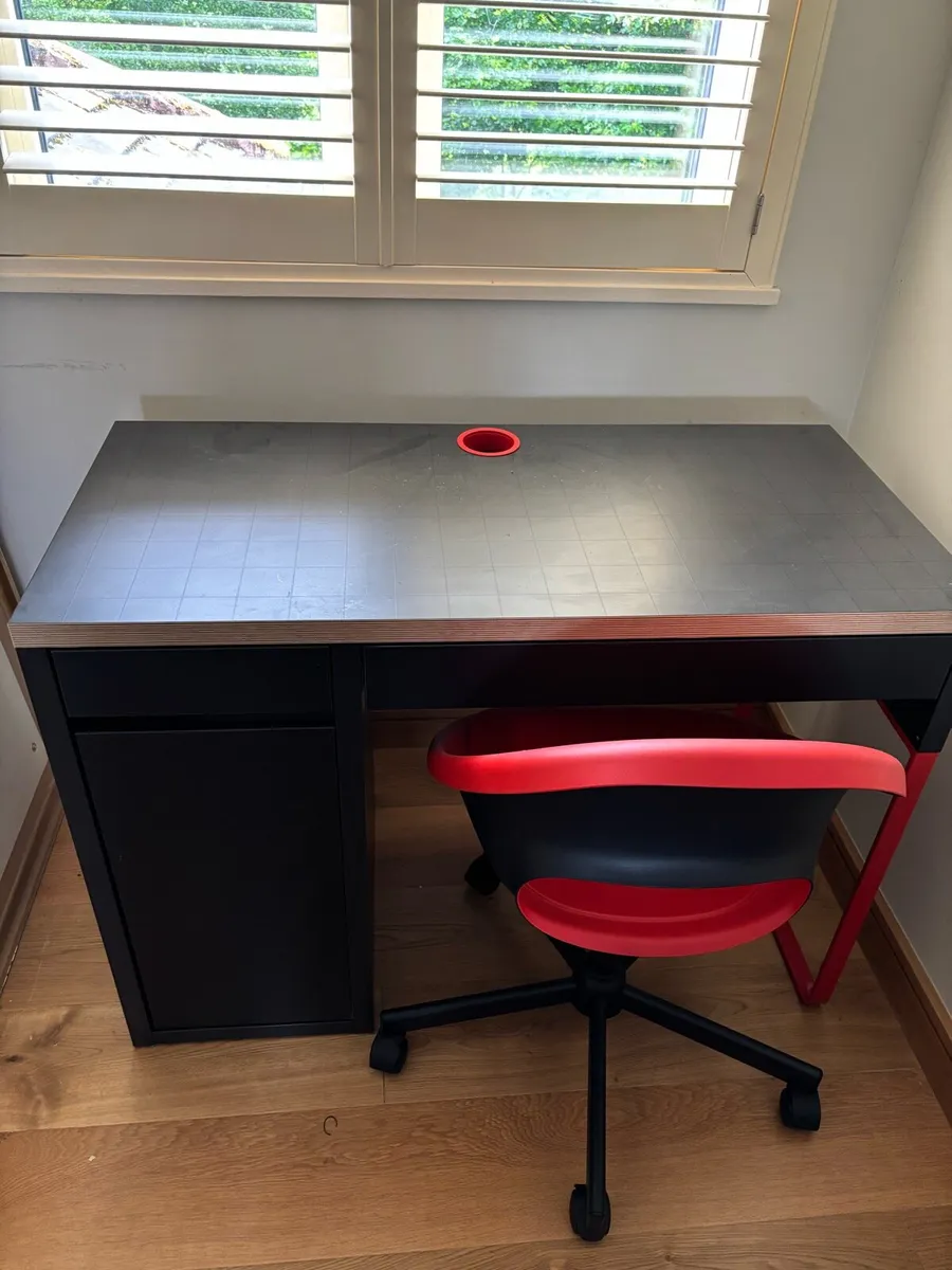 Office / Study Desk and Chair - Image 3
