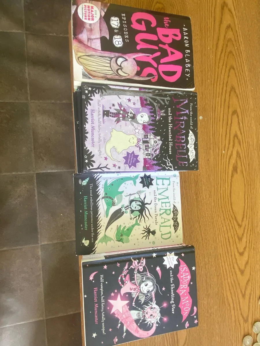 Selection of Harriet Muncaster books,