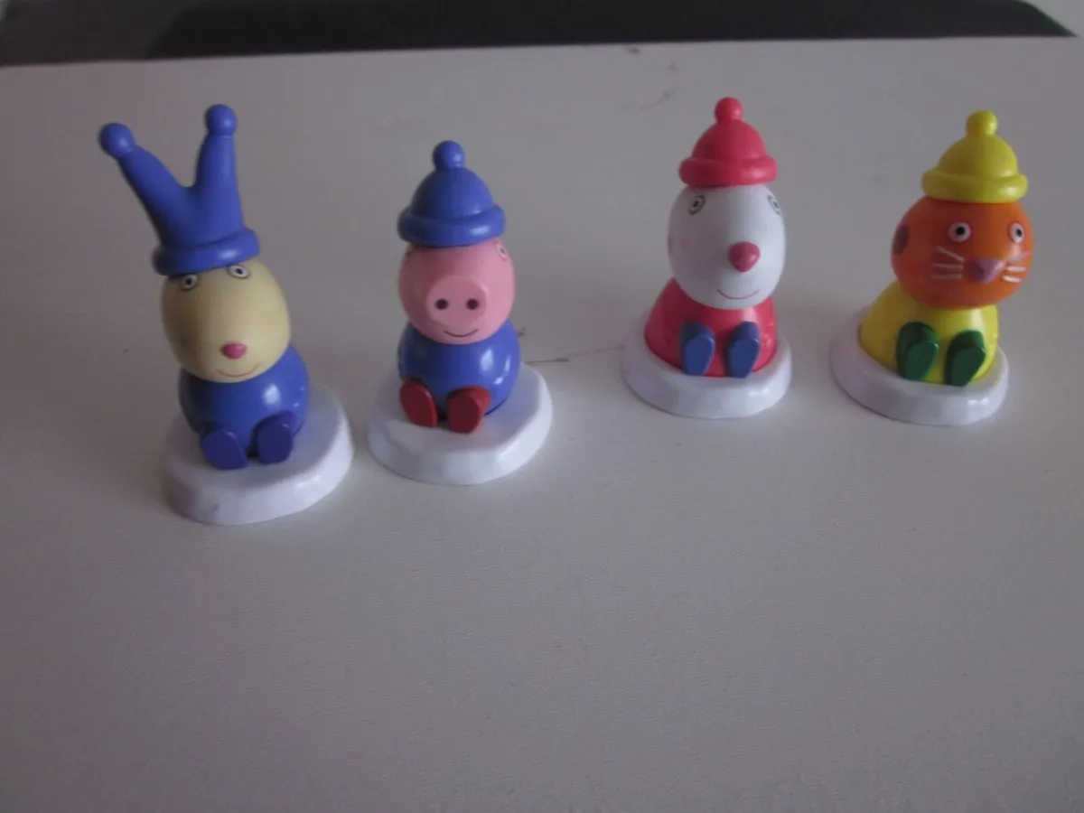 Peppa Pig And Friends Cake Toppers X8 - Image 4