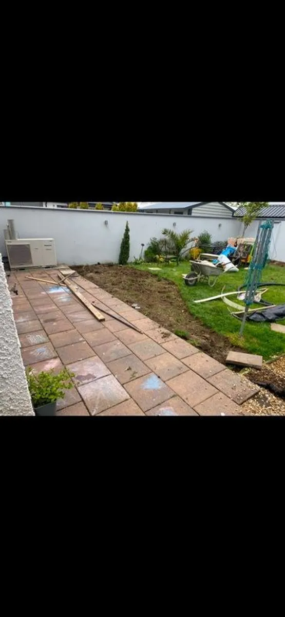 Paving 80 slabs - Image 2
