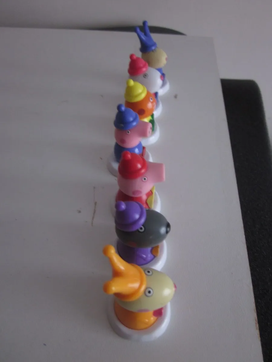 Peppa Pig And Friends Cake Toppers X7 - Image 2