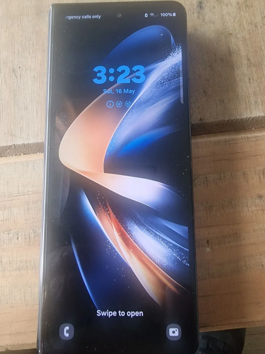 Phone - Image 4