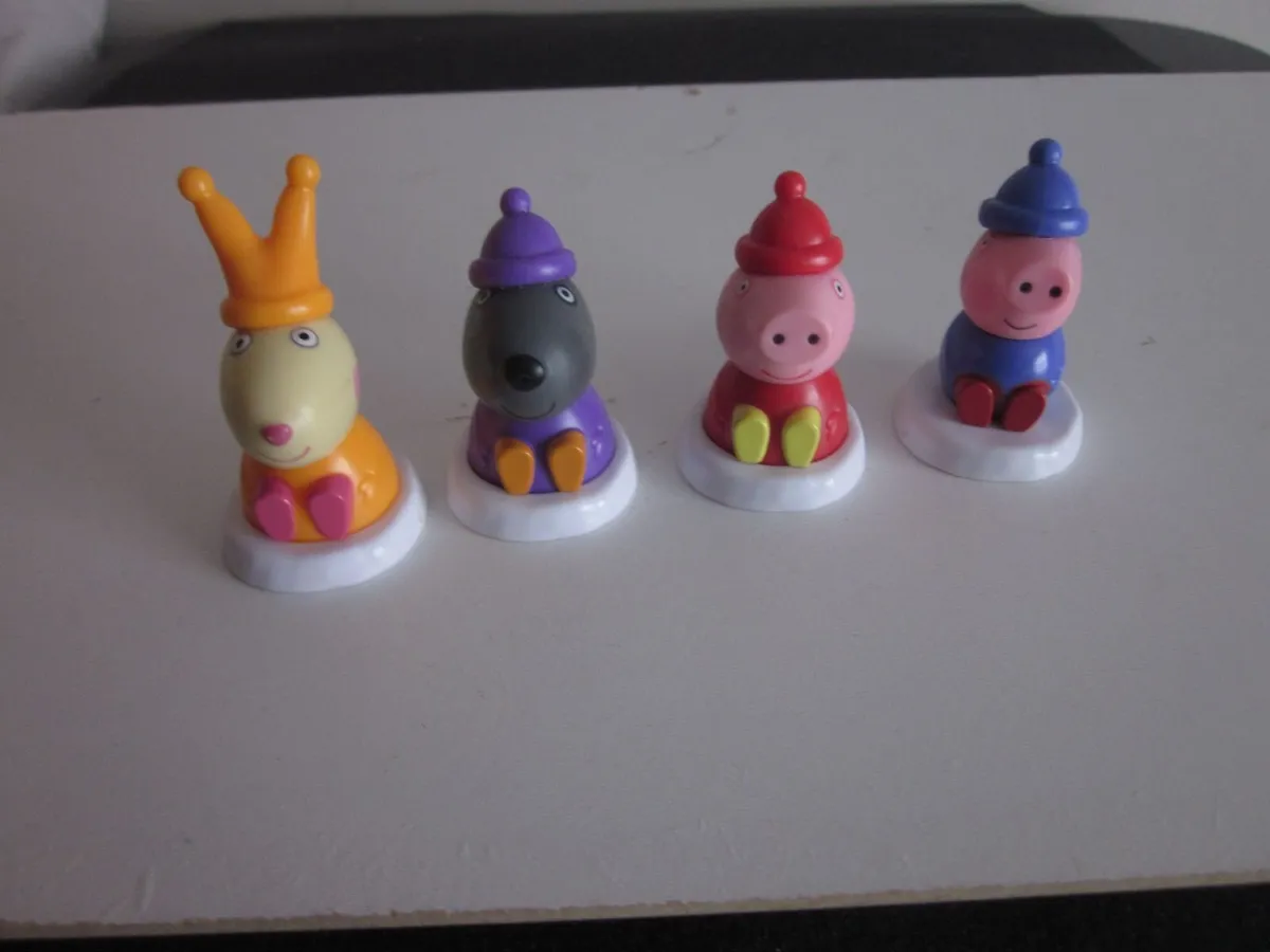 Peppa Pig And Friends Cake Toppers X7 - Image 3