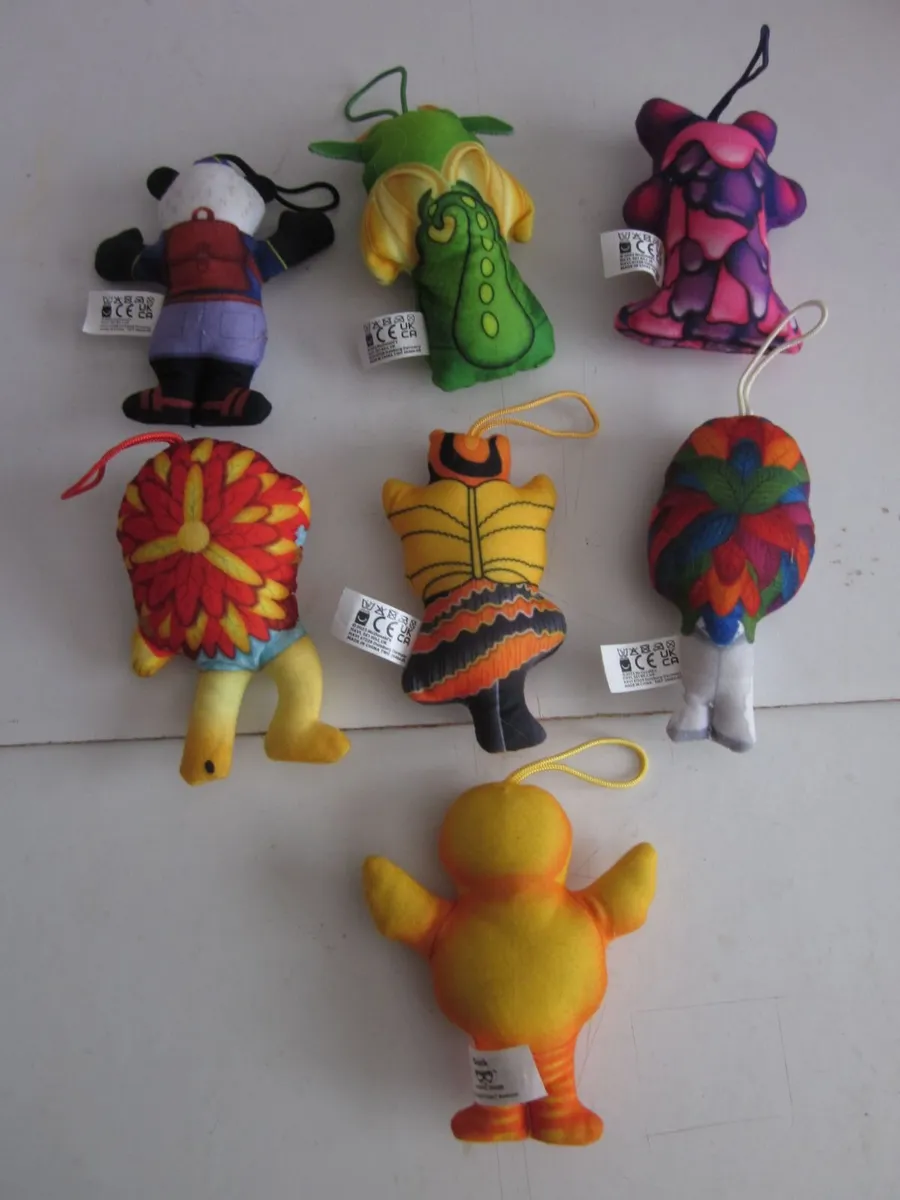 McDonald's Masked Singer Happy Meal Bundle X7 - Image 2