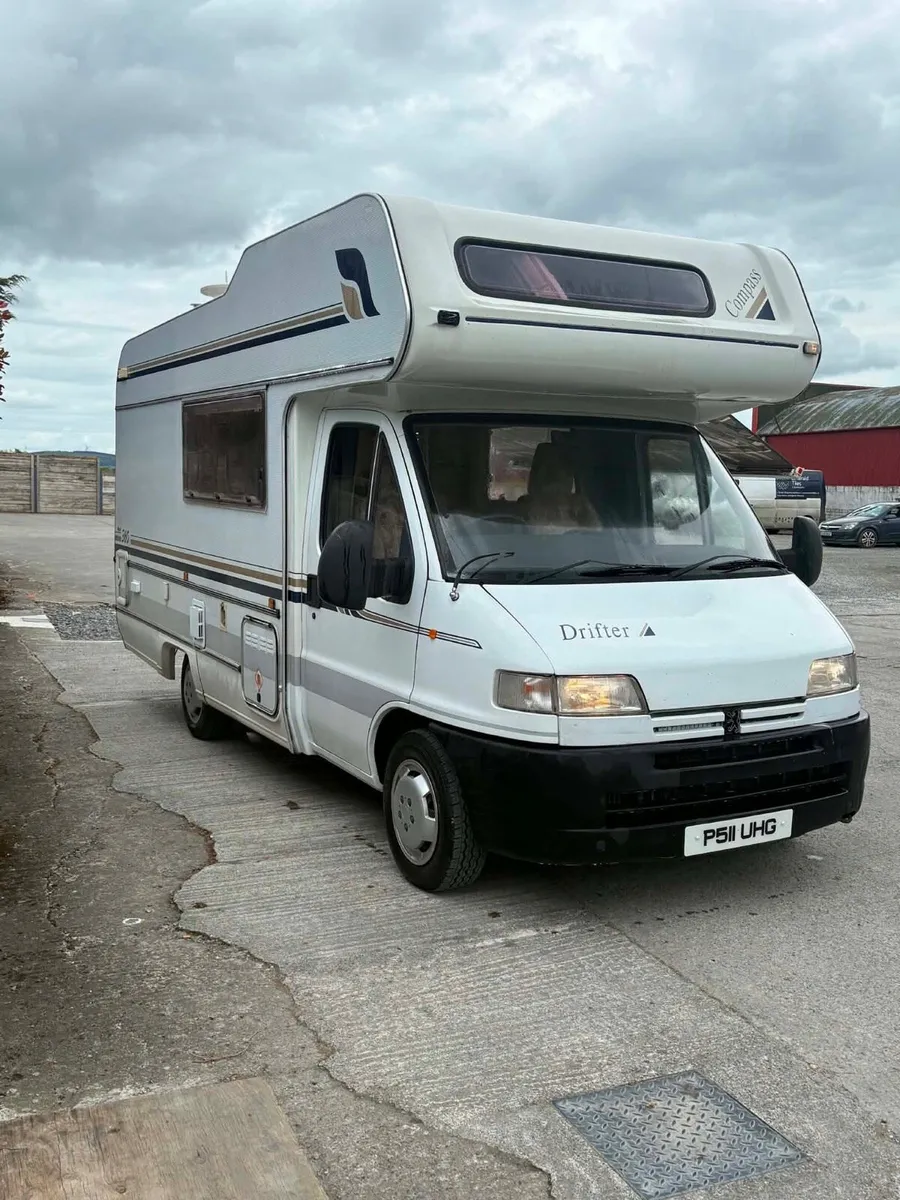 Camper - Image 1