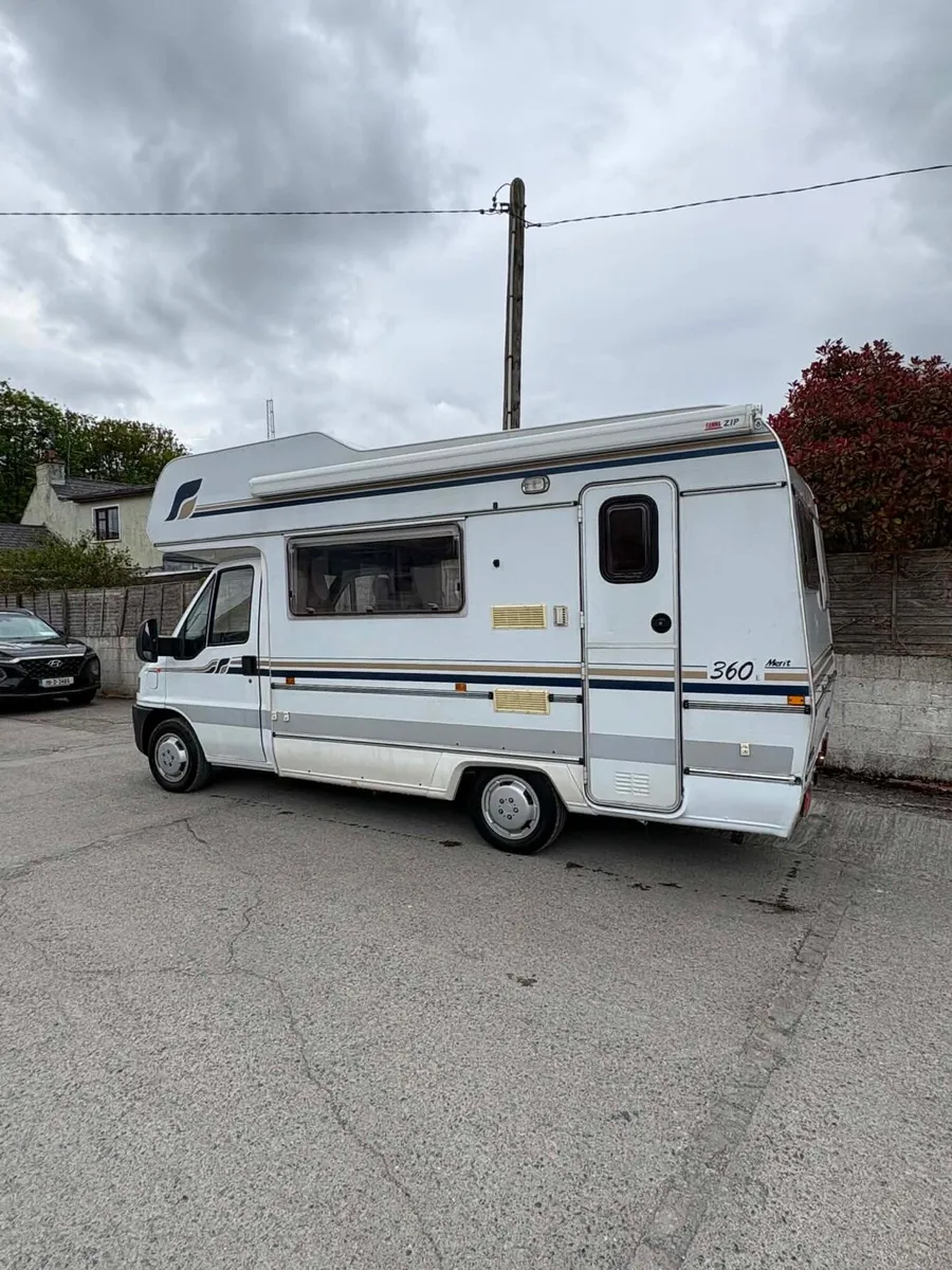 Camper - Image 4