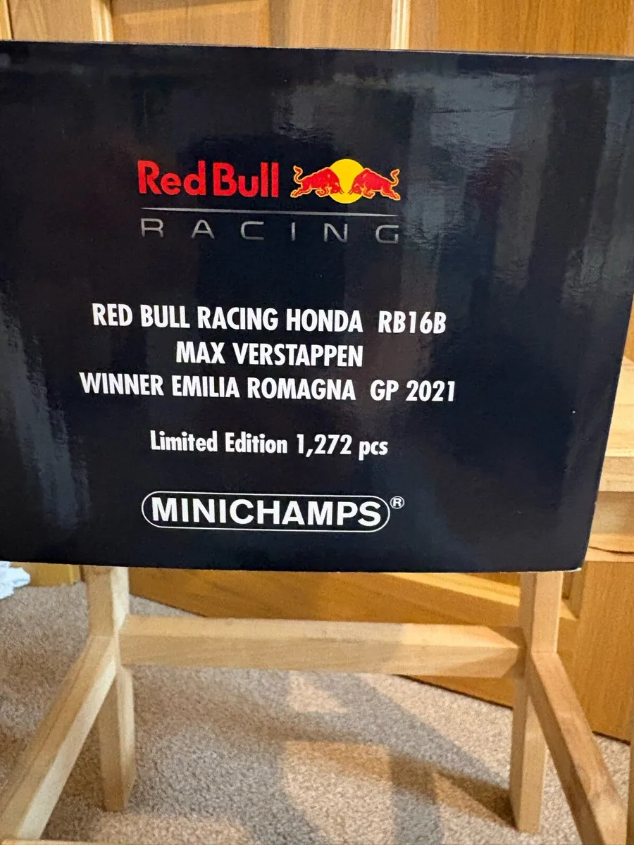 1/18 max verstappen red bull F1 car - Image 2