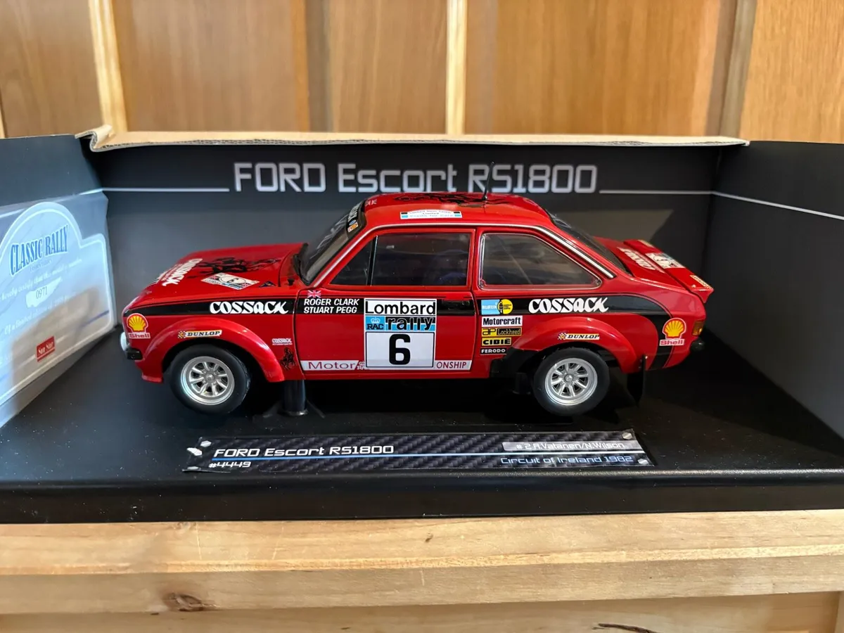 1/18 diescast model sunstar ford mk2 rs1800 escort - Image 3