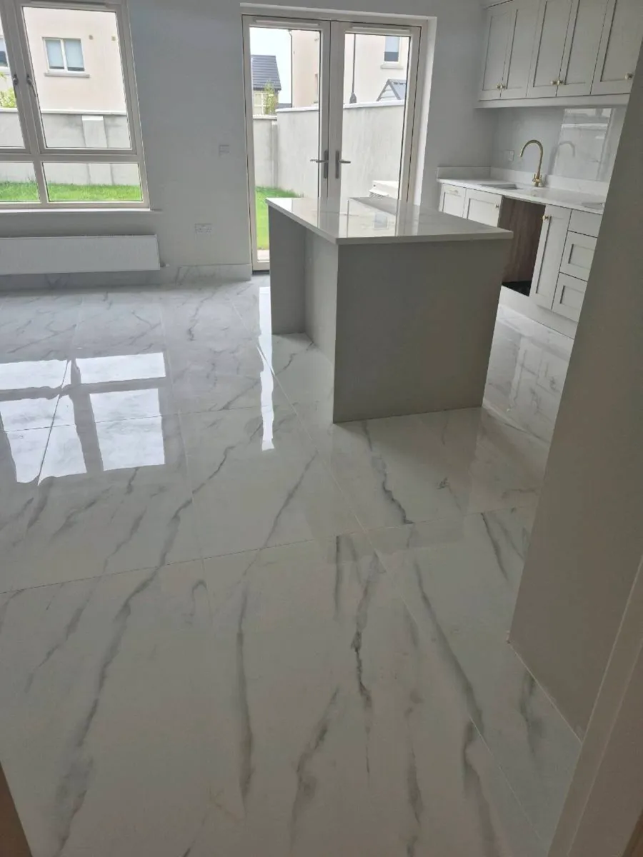 Tiler available - Image 4