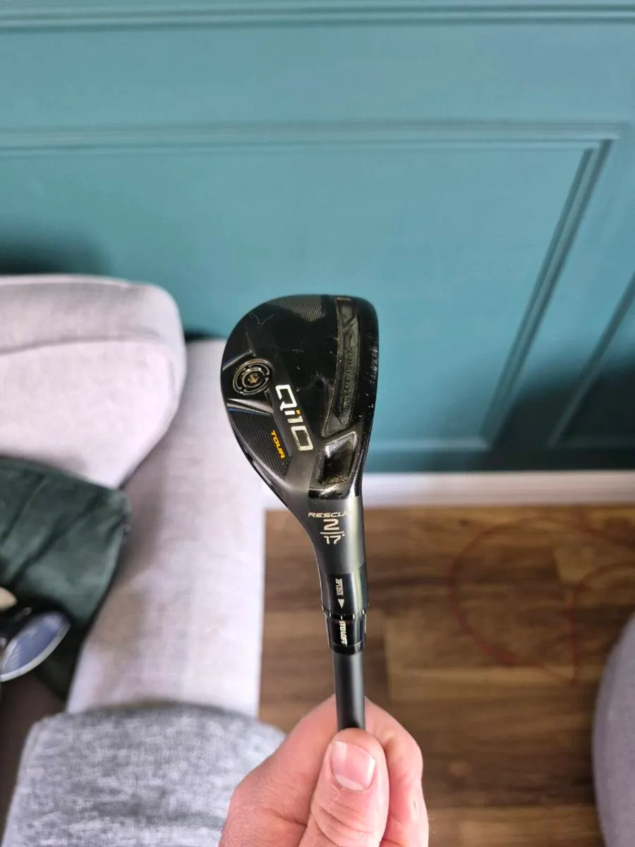 Taylormade Qi10 driver and rescue - Image 3