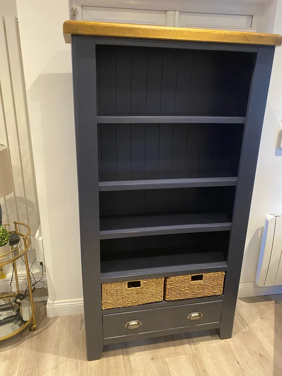 Storage unit - Image 1