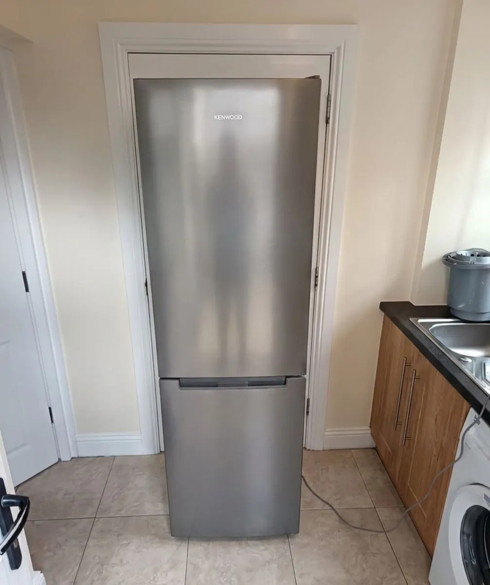 Kenwood fridge freezer