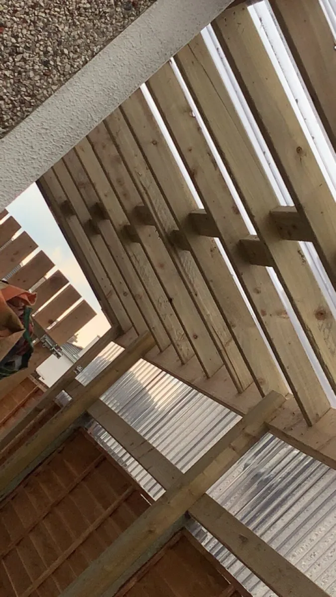 Carpenter available - Image 4