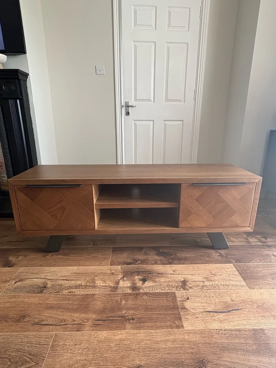 Tv Table Smoked Oak - Image 2