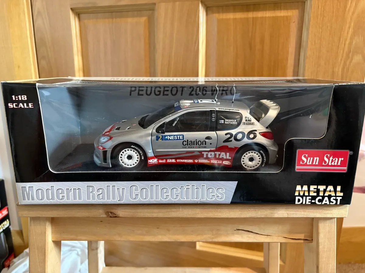 1/18 peugeot 206 wrc - Image 1