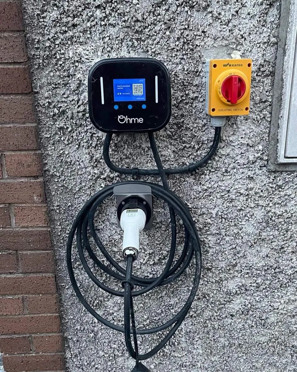 Outdoor lights and sockets - Image 2