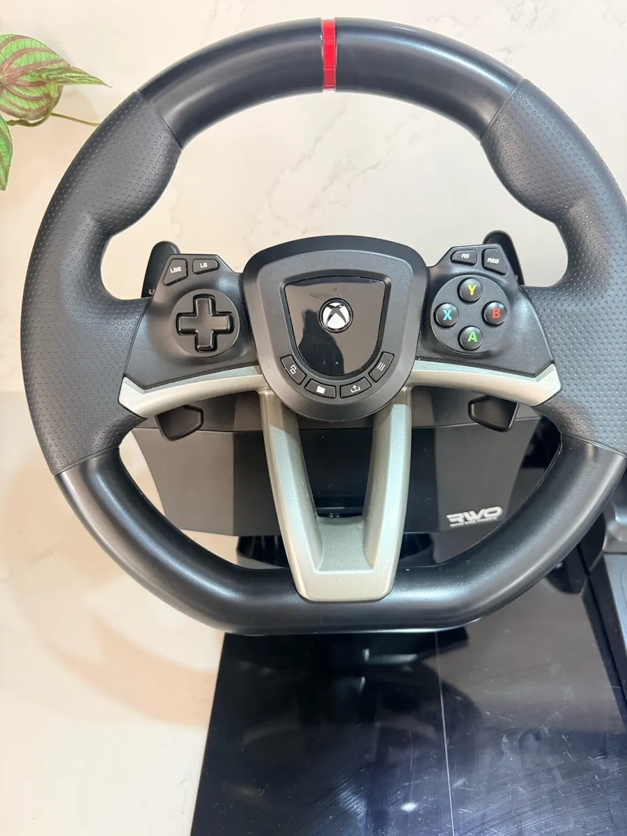 Hori Overdrive Racing Wheel for Xbox Series X/S/PC - Image 3