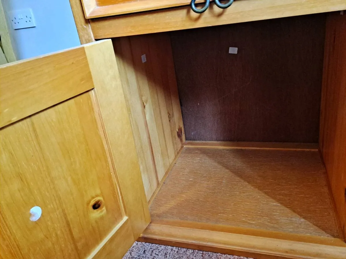 Bedside lockers - Image 3
