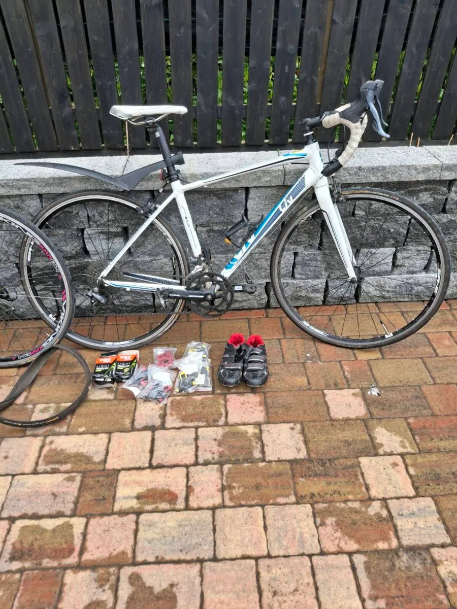 Road bikes - Image 2
