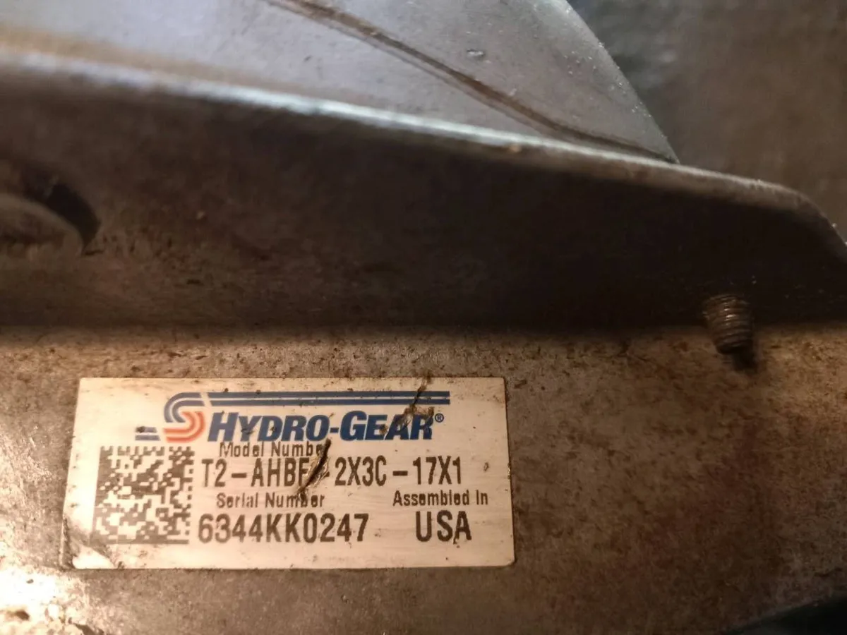 Hydro-gear T2 hydrostatic transmission repairs - Image 3