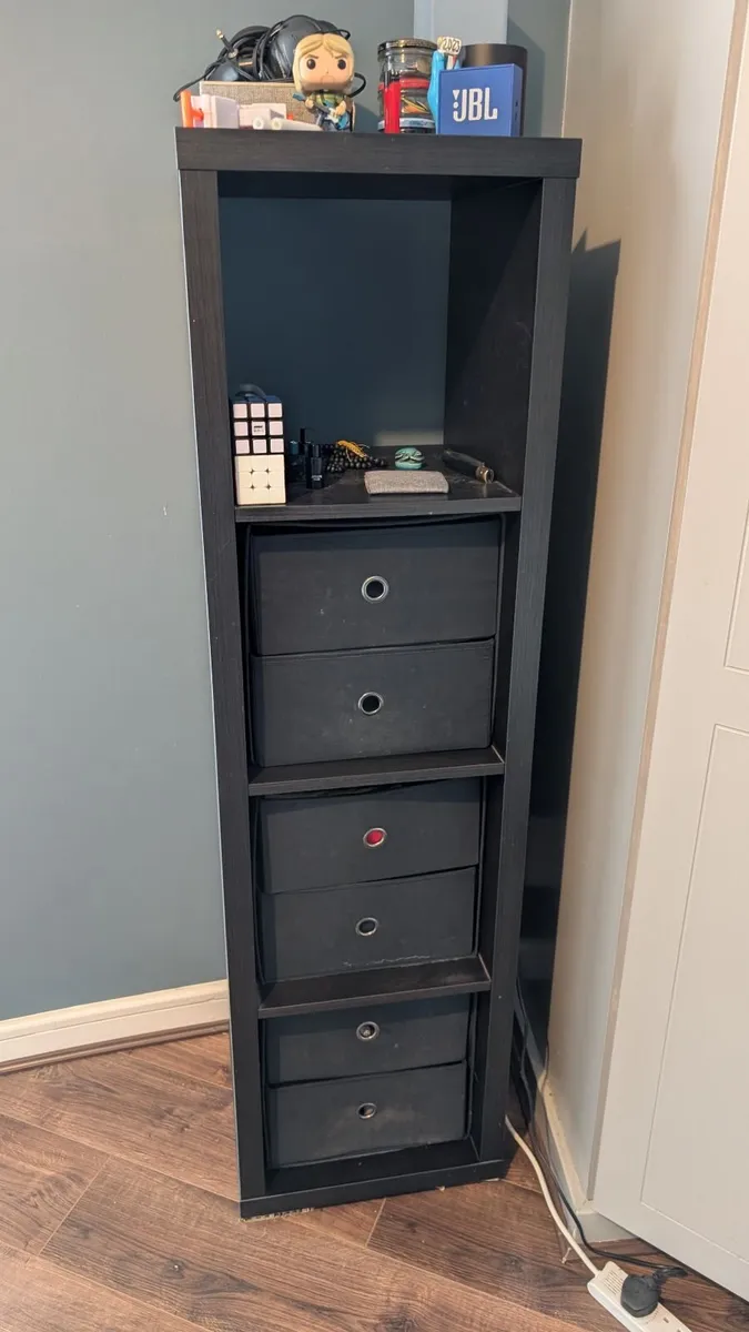 IKEA KALLAX Shelving unit - Image 1