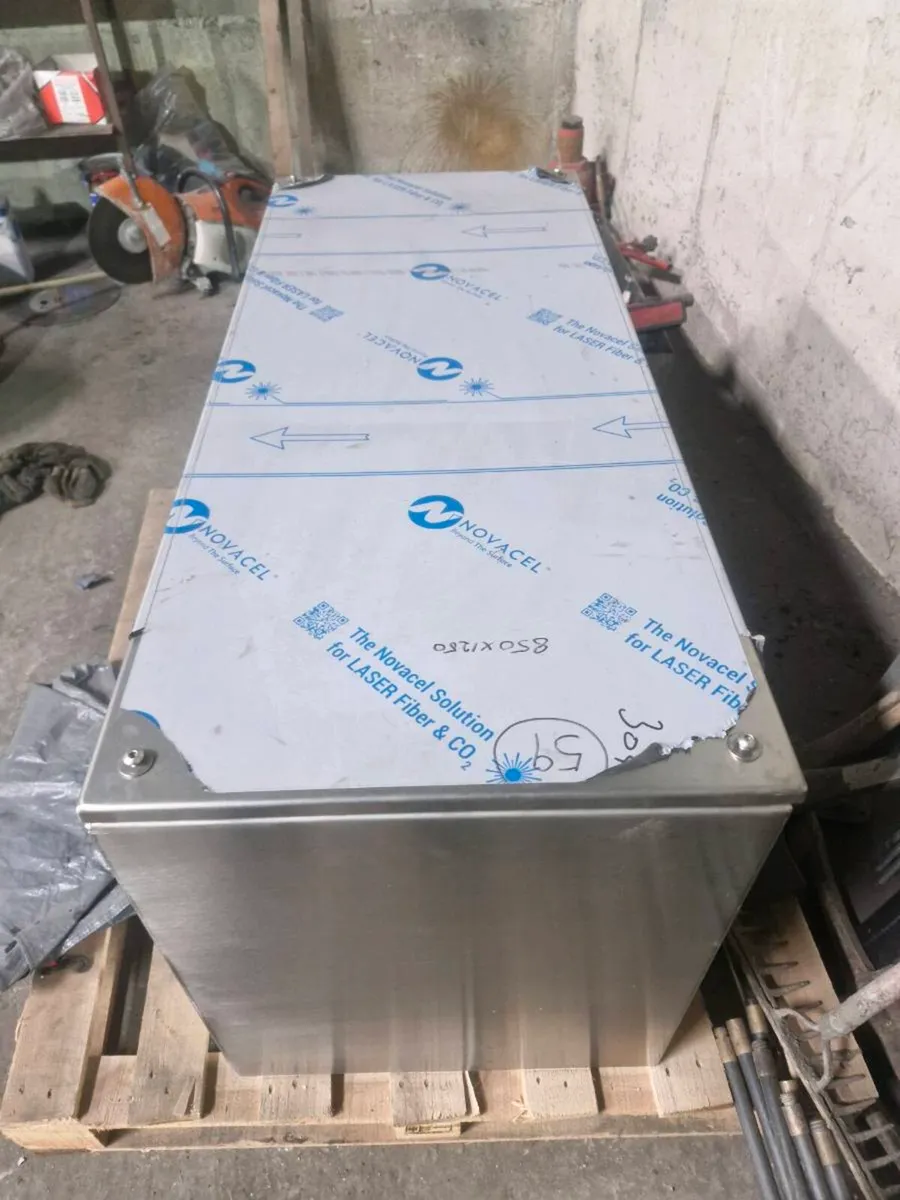 Stainless steel potable water thank - Image 1