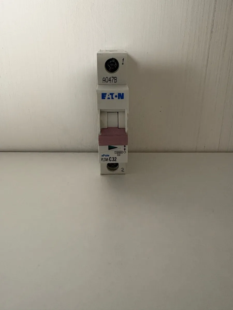 Eaton breakers - Image 3