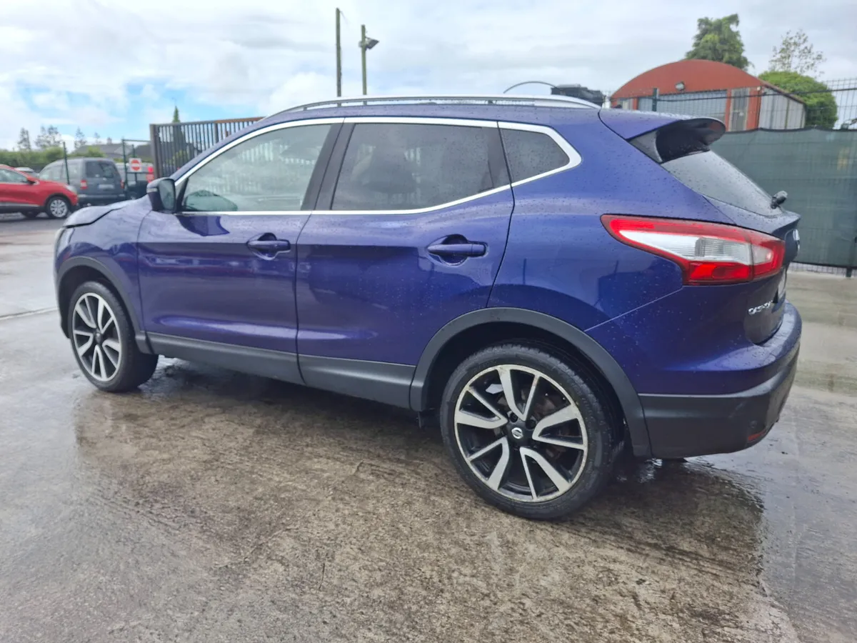 2017 Nissan Qashqai  Tekna  1.5 Diesel - Image 4