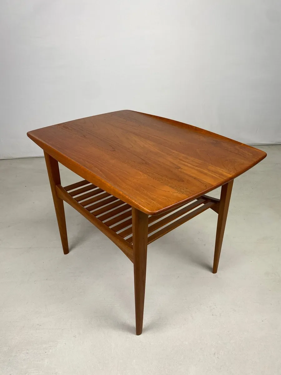 Rare Mid Century Danish Teak Side / Coffee Table - Image 4