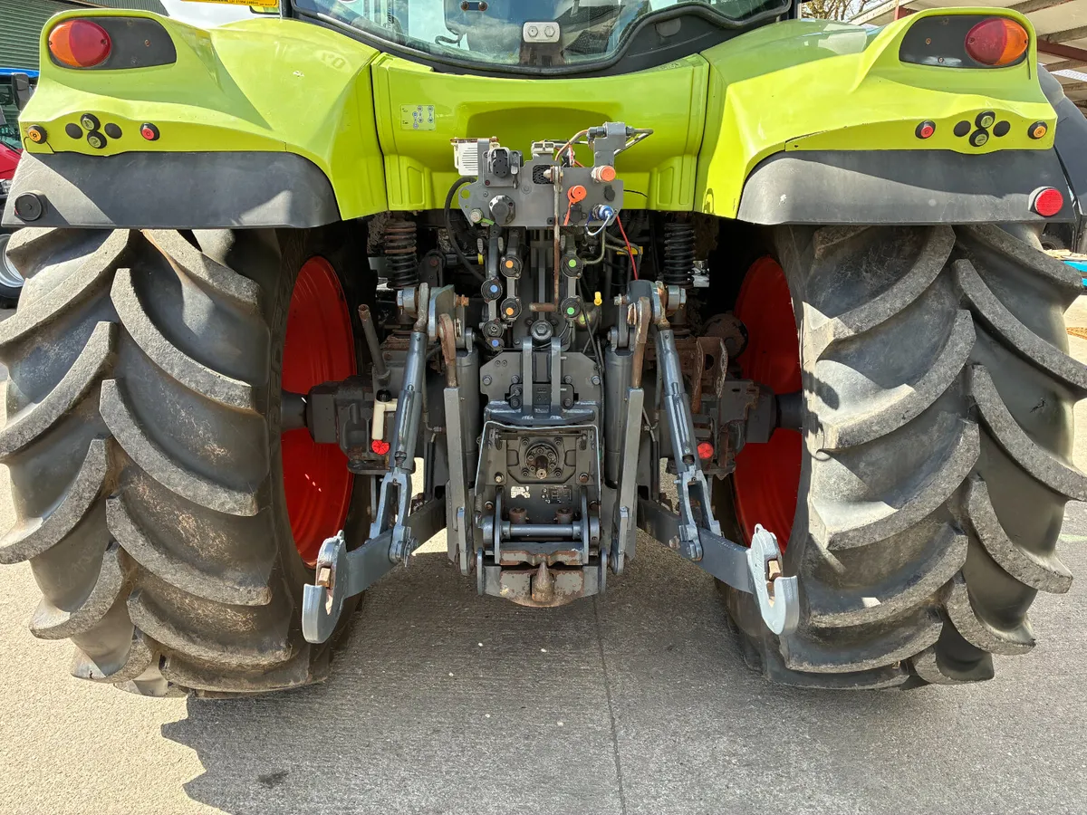 Claas 620 Arion - Image 2