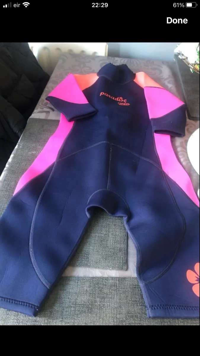 Girl’s wetsuit age 10/11 10 - Image 4