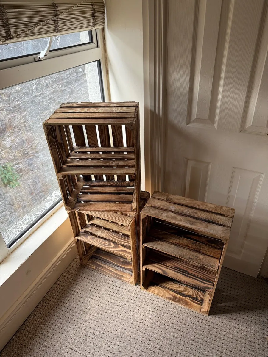 Wooden display crate - Image 2