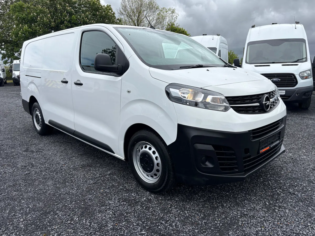 Opel Vivaro LWB - Image 4