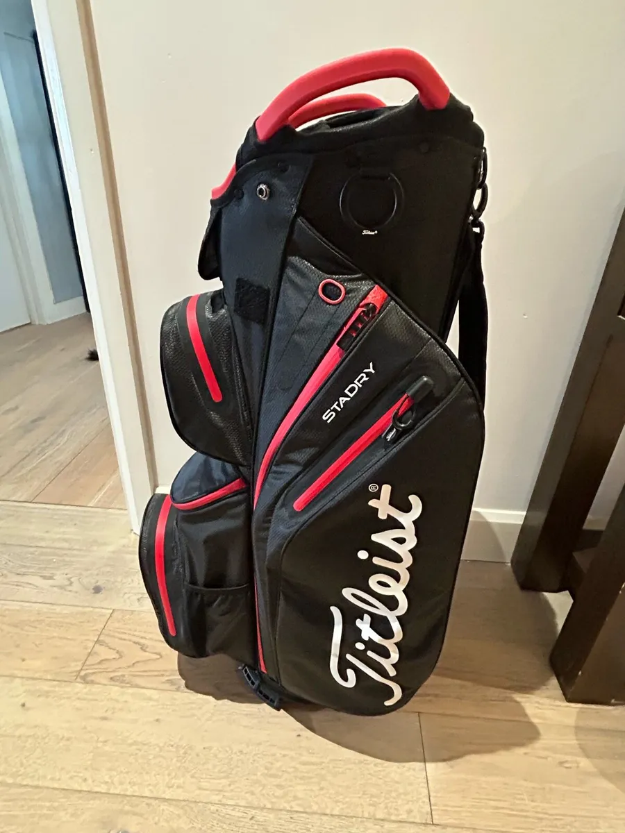 Titleist Stadry Golf Bag - Image 1