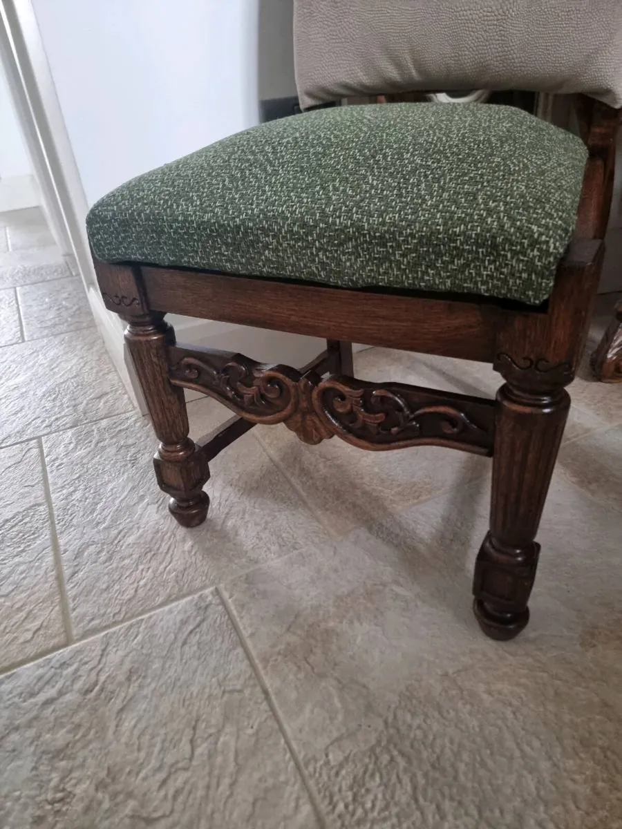 Stunning Carved Oak Chair...€145 - Image 4