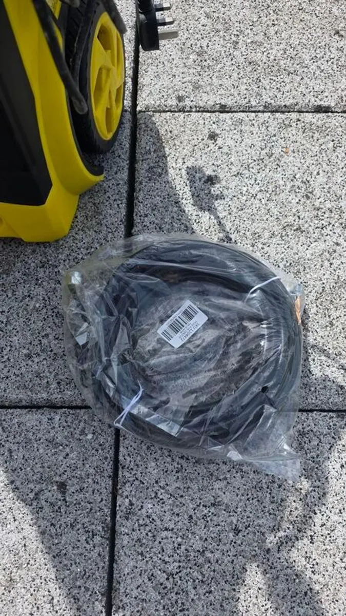 ROK 2000W Pressure Washer with Patio Cleaner Attachment - Image 3