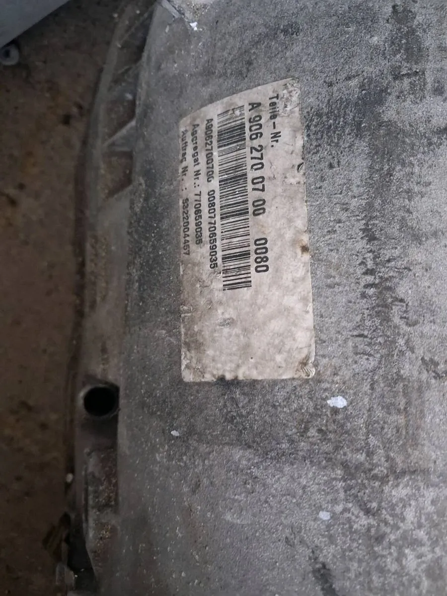 Mercedes sprinter automatic gearbox with torque co - Image 1