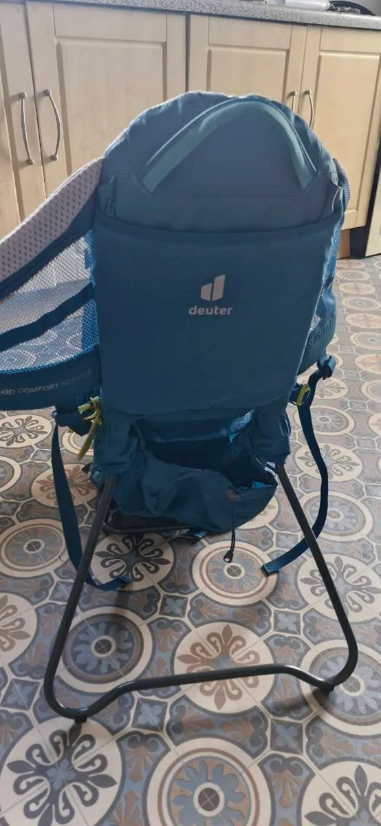 Deuter Kids Carrier - Image 1