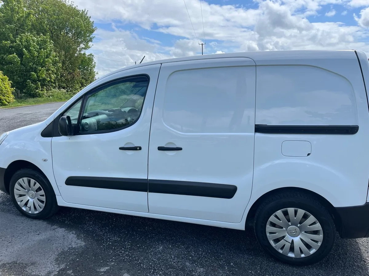 Berlingo Van - Image 4
