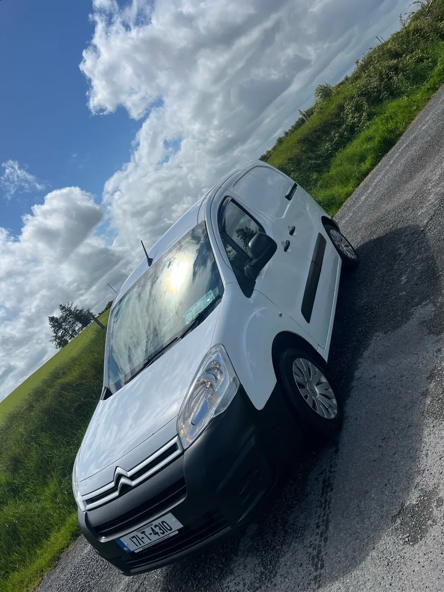 Berlingo Van - Image 2