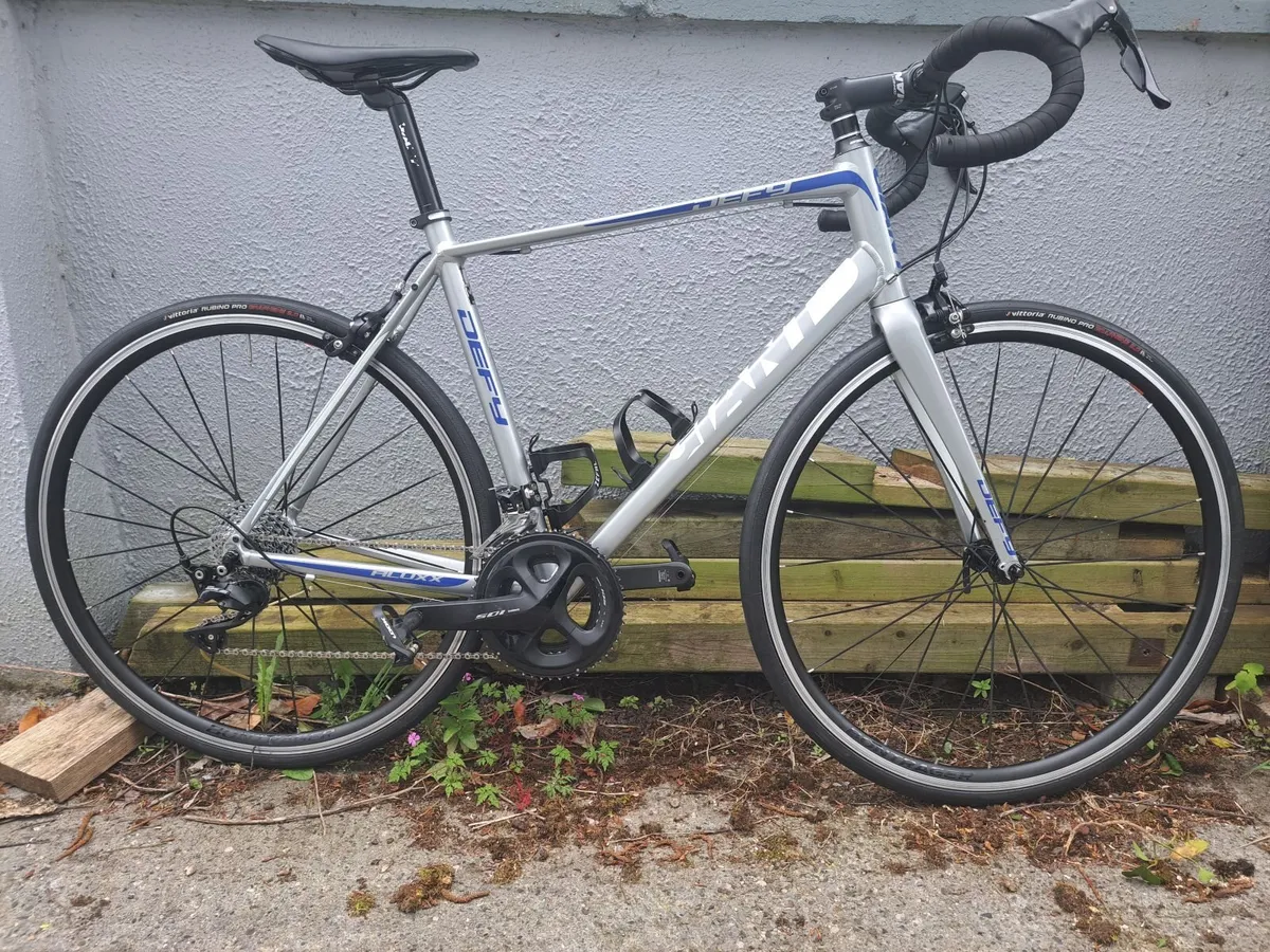 Giant Defy 2 - Image 1