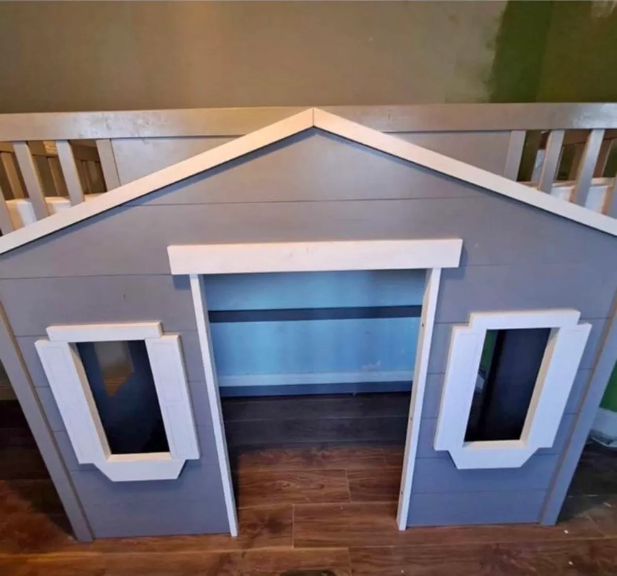 Bunk bed - Image 1
