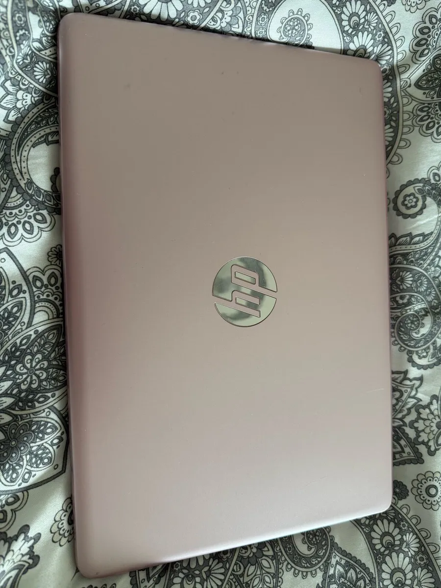 HP Stream 11 Laptop - Image 1