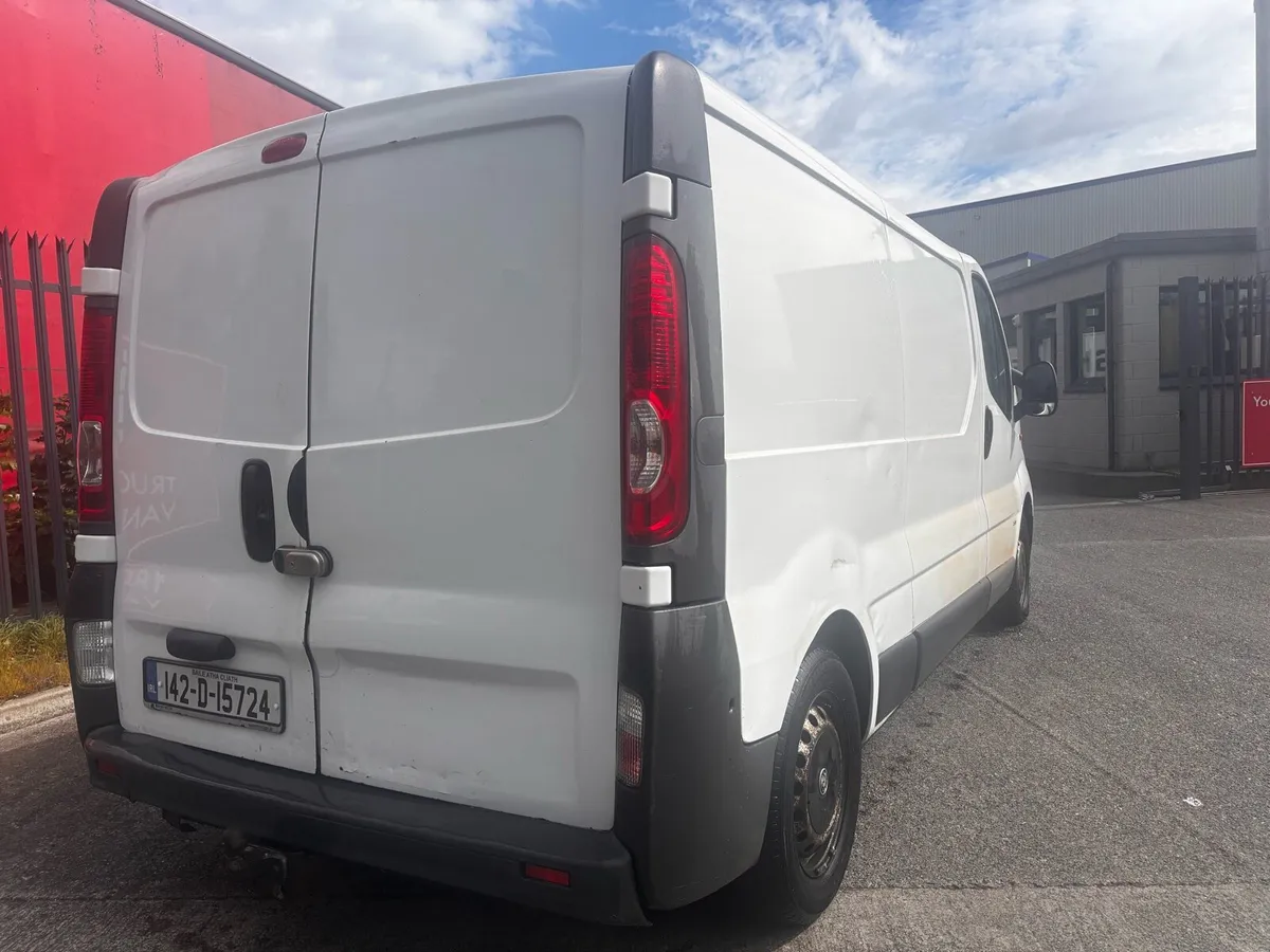Opel Vivaro - Image 4